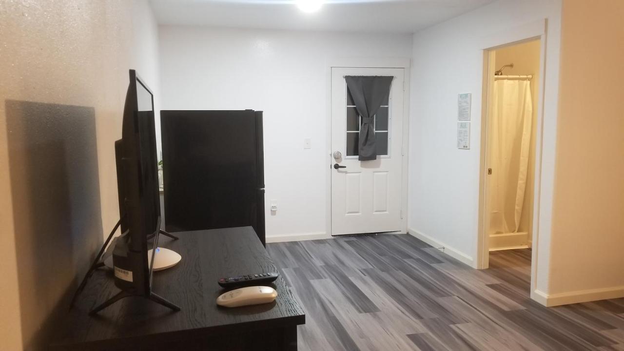 #4 New! Cozy Private Studio! Self Checkin Studio Apt Keaau Exterior foto